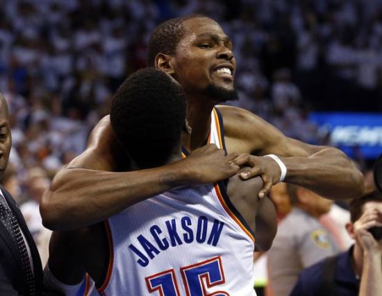 迪巴拉来博卡？帕雷德斯：我们期待他来，但不会干涉他的决定（帕雷德斯谈迪巴拉赴博卡：期待加盟，但不干预其决定）