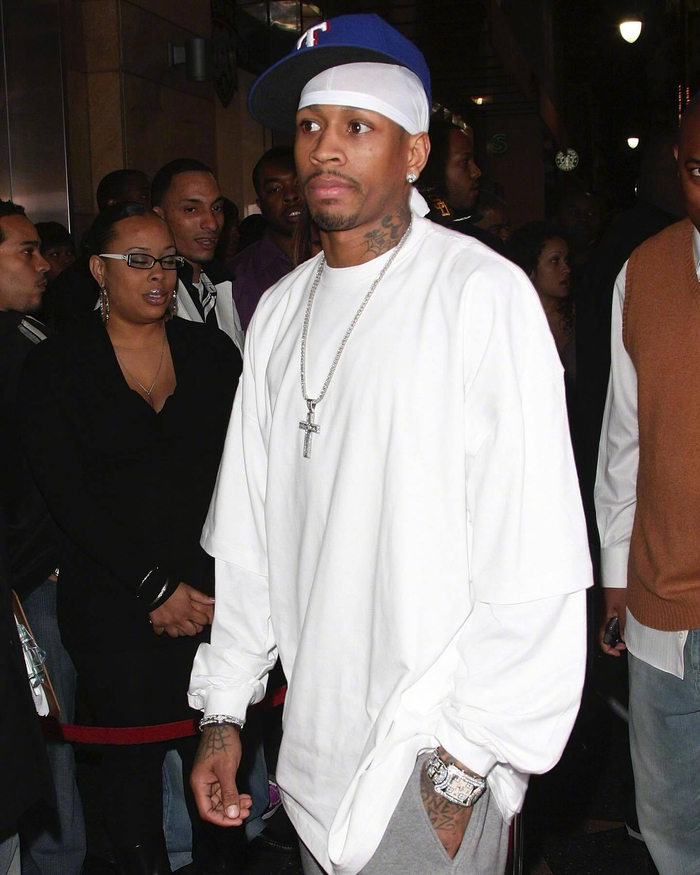 马卡：维尼修斯的地位不可撼动，他是皇马唯一能改变战局的人（马卡：维尼修斯在皇马地位稳固，唯有他能扭转战局）