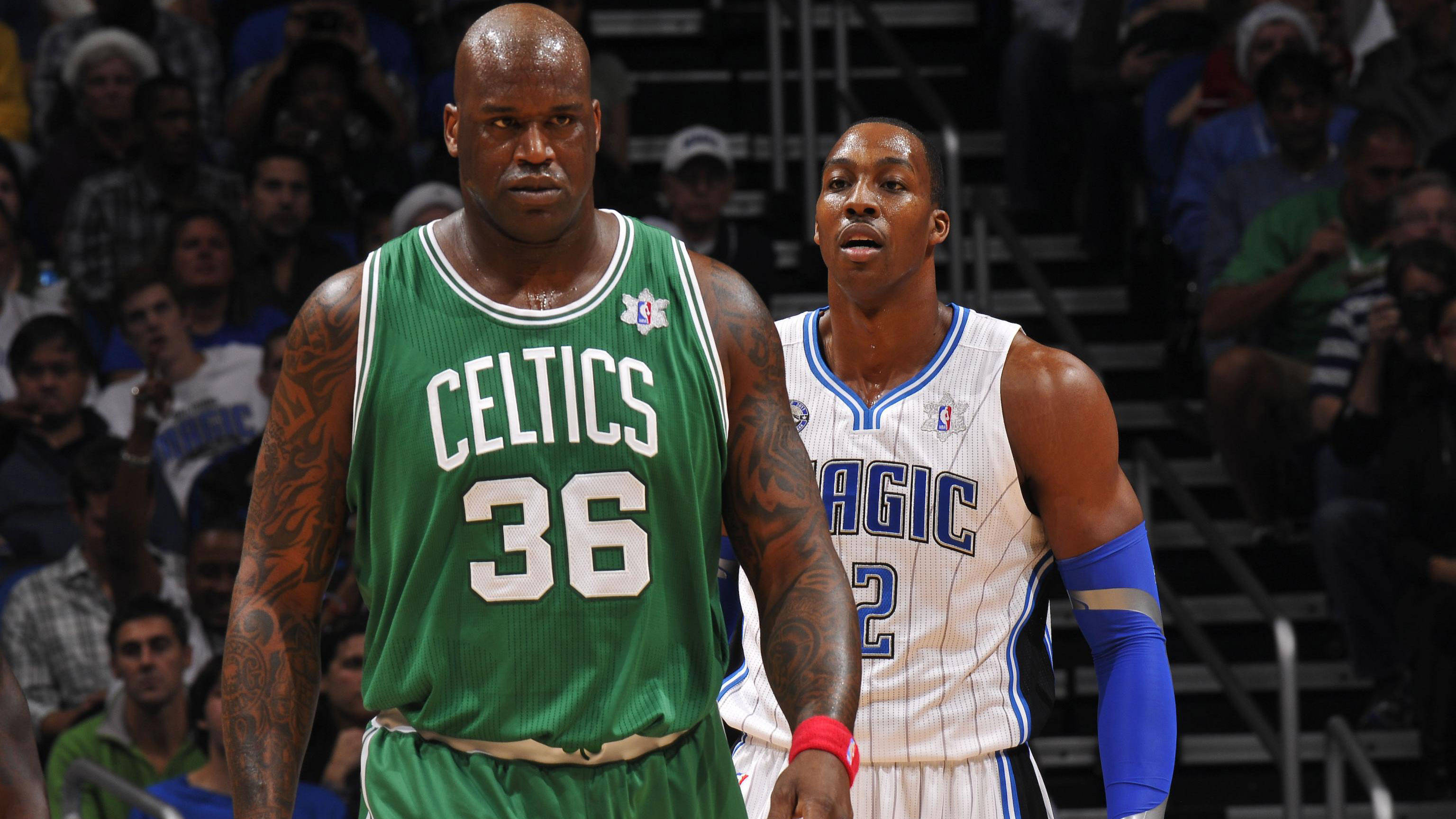 斯玛特：对手会全力以赴 特别是当你穿着带有湖人标志的球衣（斯玛特：穿上湖人球衣，对手必将全力以赴）