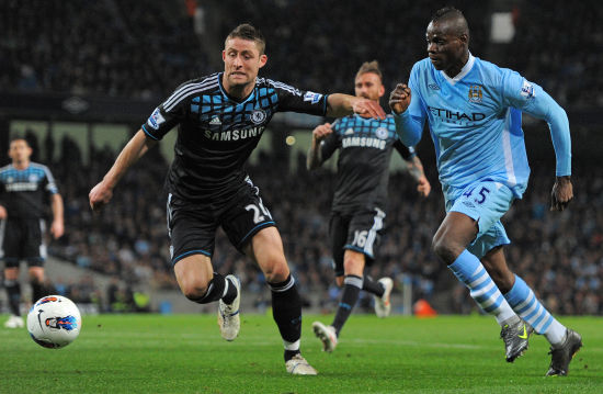 每体列足坛十大奇葩条款：博格坎普拒坐飞机；内马尔微笑条款（西媒盘点足坛十大离奇合同条款：博格坎普拒乘航班，内马尔“微笑条款”在列）