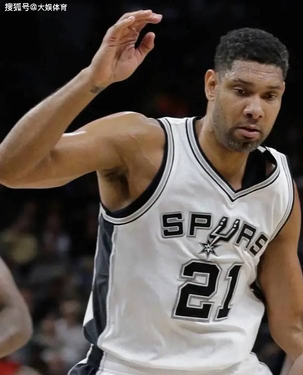 CBA球员赛季表现排行榜（CBA球员本赛季表现榜单）