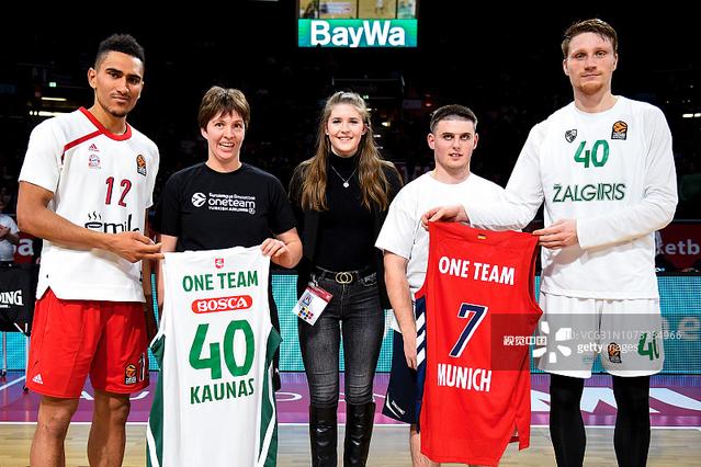 鹈鹕vs开拓者前瞻：两队近期战绩不佳，临场手感决定走向（鹈鹕vs开拓者前瞻：两队近况低迷，临场手感将左右胜负）