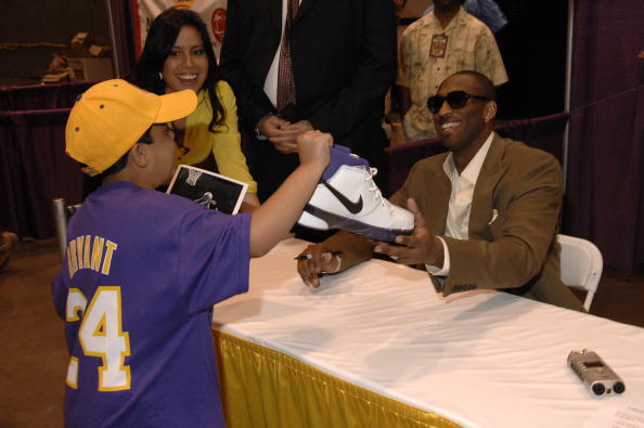 记者：海港今日上午启程前往泰国；本轮亚冠并非没有拿分机会（记者：海港今晨启程赴泰国，本轮亚冠仍有抢分机会）